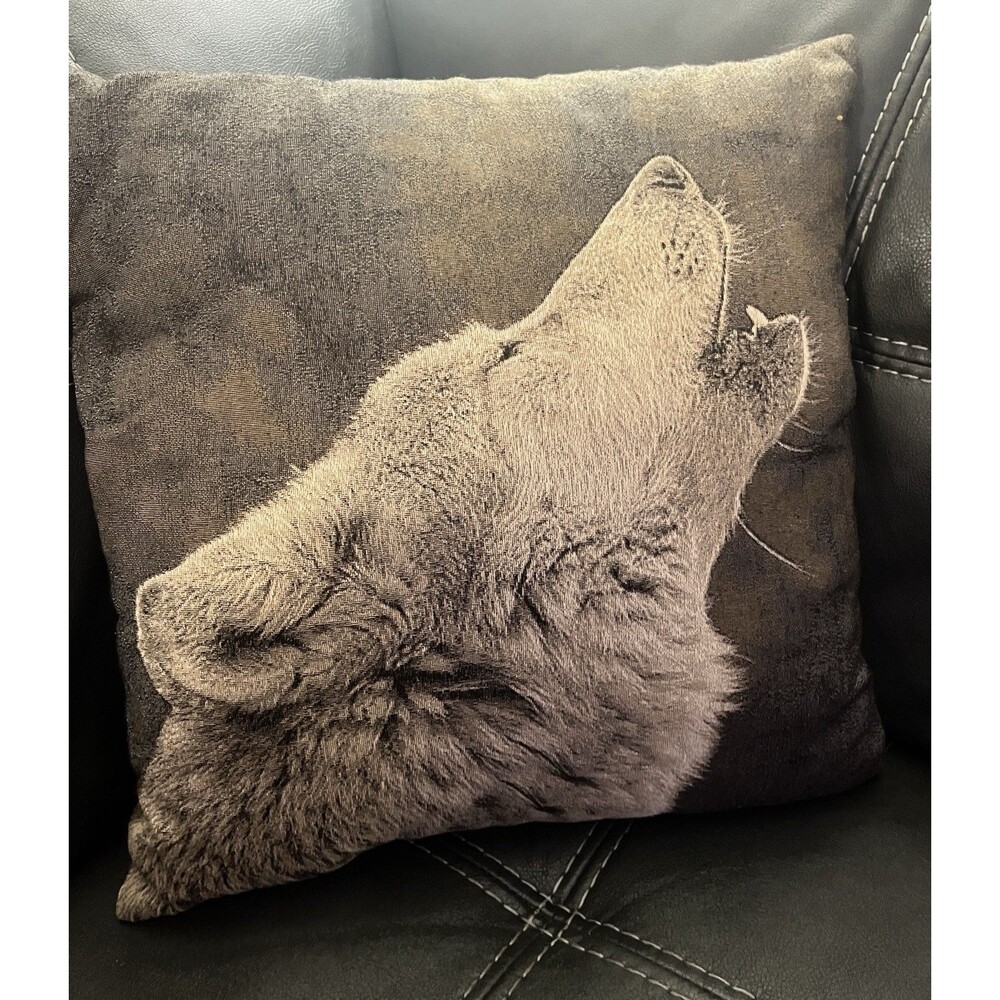 Wolf 17" x 17" Decorative Accent Throw Pillow Brown/beige/gray/white/black.